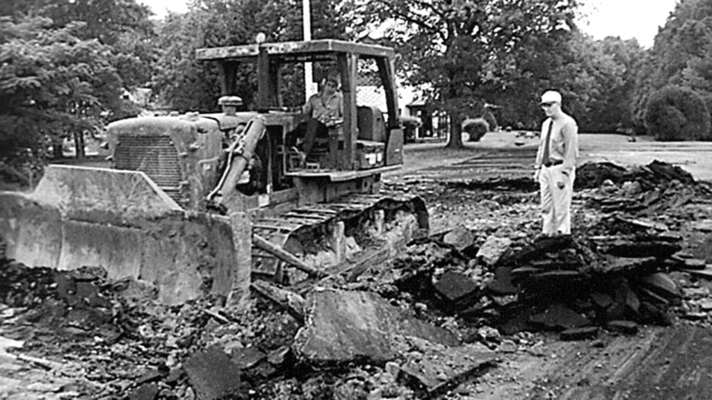 Lt. General John E. Jackson, Jr., USAF (Ret.) oversees the groundbreaking start to the construction of the Estes Dining Hall upon his arrival in 1994.